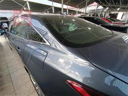 تۆیۆتا ئەڤەلۆن